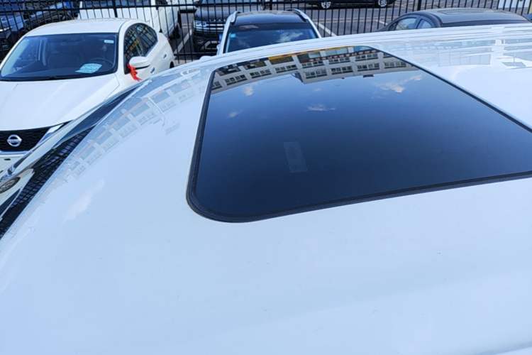Used SAIC MAXUS G50 2022 1.5T Automatic Comfort Touring B Roof