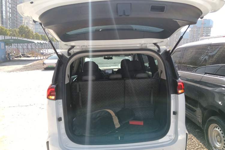Used SAIC MAXUS G50 2022 1.5T Manual Comfort B Trunk