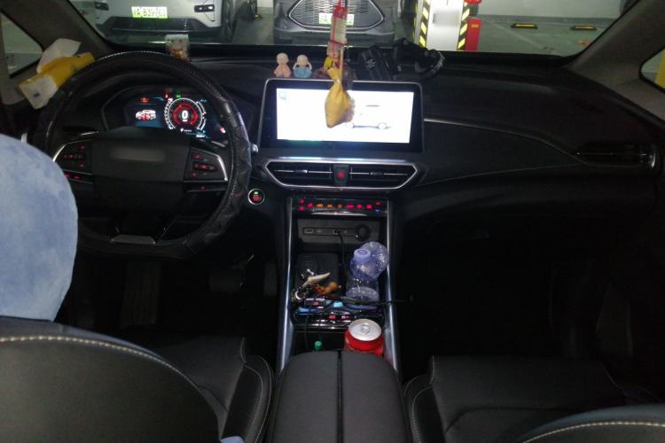 Used SAIC MAXUS G50 2023 PLUS 1.5T Happiness-Recommended Automatic Cruise Version Center Console