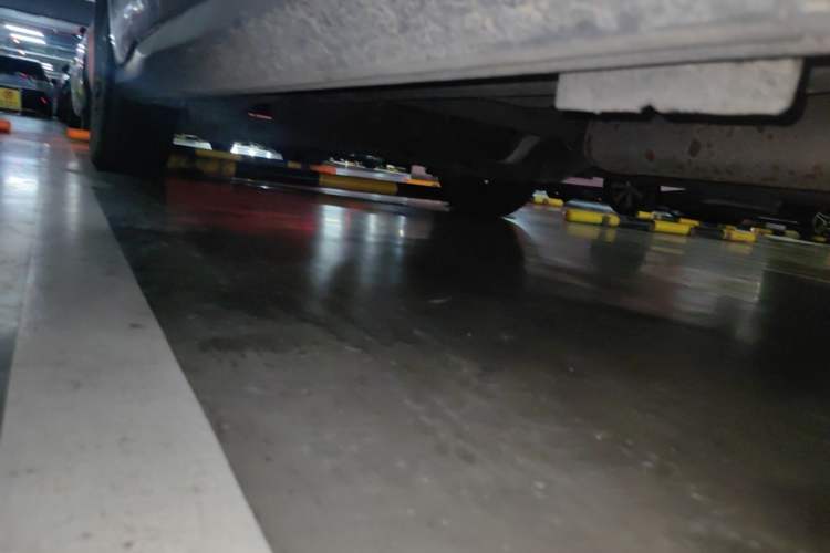 Used SAIC MAXUS G50 2023 PLUS 1.5T Happiness-Recommended Automatic Escort Edition Chassis Front Right