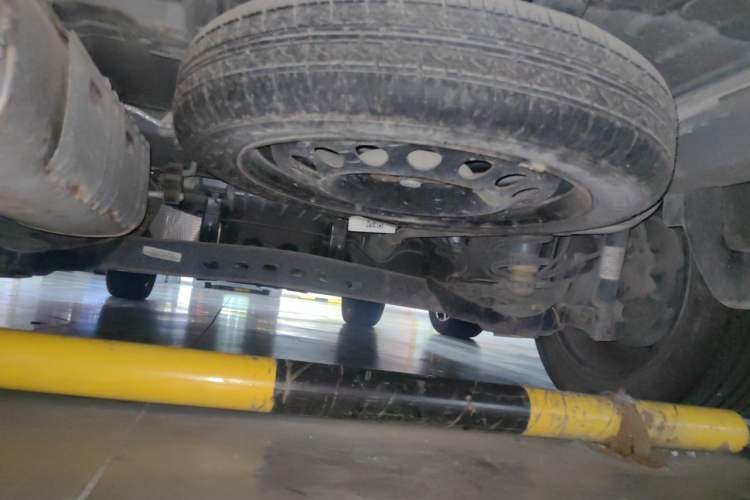 Used SAIC MAXUS G50 2023 PLUS 1.5T Happiness-Recommended Automatic Escort Edition Chassis Rear