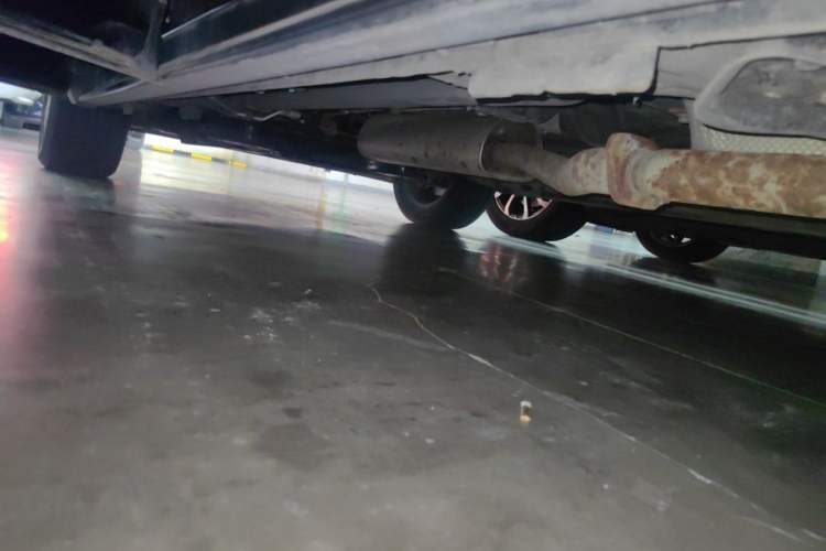 Used SAIC MAXUS G50 2023 PLUS 1.5T Happiness-Recommended Automatic Escort Edition Chassis Rear Left