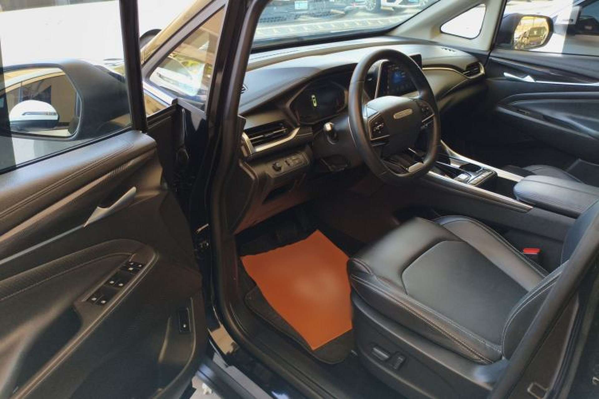 Used SAIC MAXUS G50 2023 PLUS 1.5T Happiness-Recommended Automatic Start Edition Driver Seat