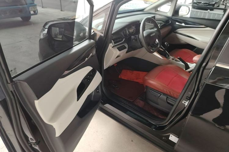 Used SAIC MAXUS G50 2023 1.5T Manual Comfort A Driver Seat