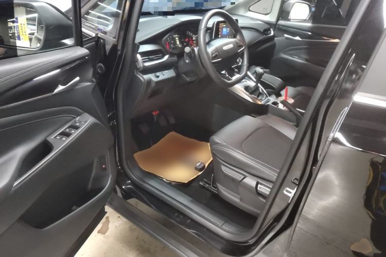 Used SAIC MAXUS G50 2023 1.5T Manual Comfort B Trim Driver Seat