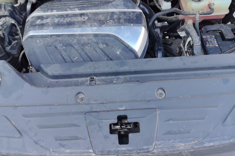 Used SAIC MAXUS G50 2023 1.5T Manual Comfort A Engine Bay