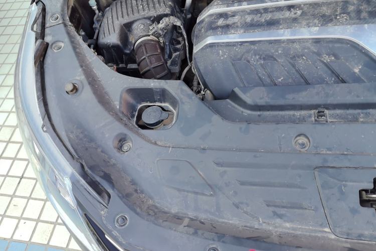 Used SAIC MAXUS G50 2023 1.5T Manual Comfort A Engine Bay Right