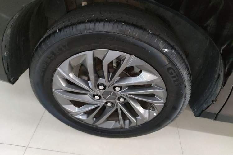 Used SAIC MAXUS G50 2023 PLUS 1.5T Automatic Cruise Version Exterior 5