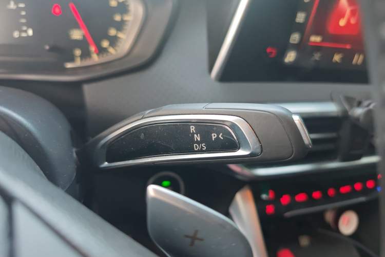 Used SAIC MAXUS G50 2023 PLUS 1.5T Happiness-Recommended Automatic Start Edition Gear Lever