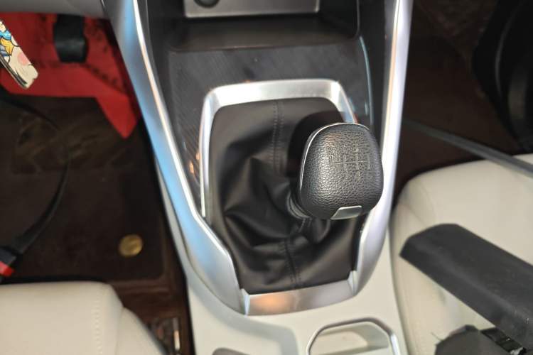 Used SAIC MAXUS G50 2023 1.5T Manual Comfort A Gear Lever
