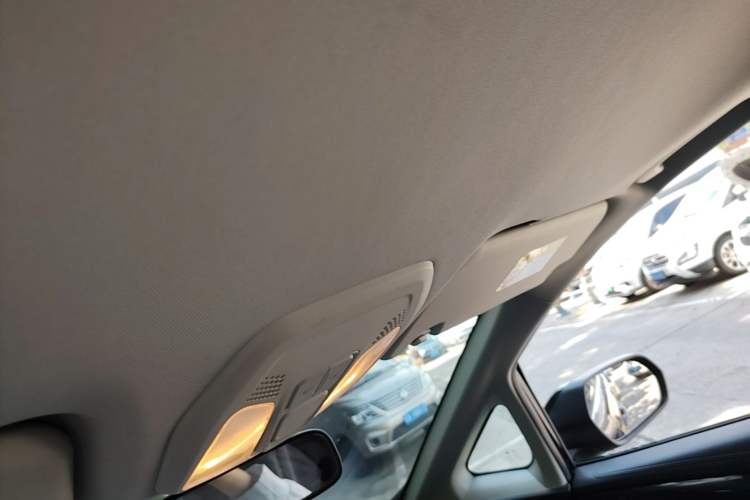 Used SAIC MAXUS G50 2023 1.5T Manual Comfort B Trim Headliner