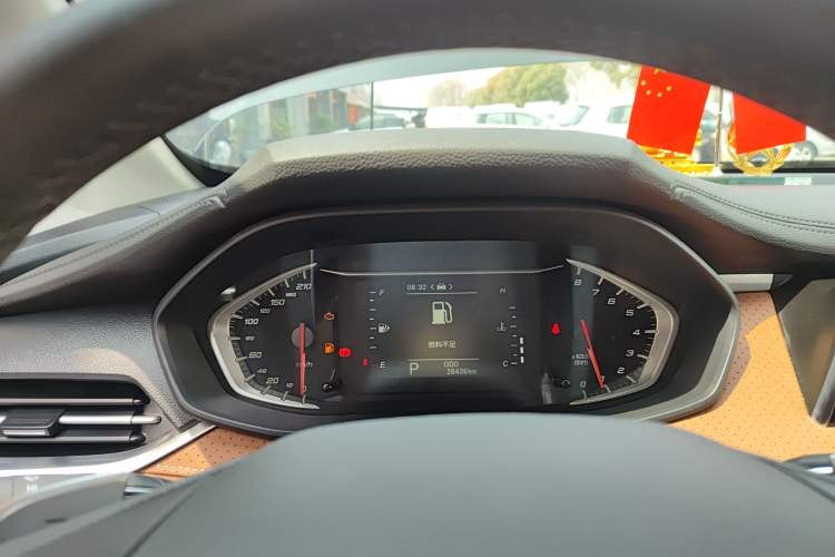 Used SAIC MAXUS G50 2023 PLUS 1.5T Happiness-Recommended Automatic Start Edition Instrument Cluster