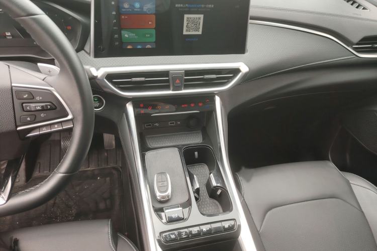 Used SAIC MAXUS G50 2023 PLUS 1.5T Happiness-Recommended Automatic Escort Edition Interior 5