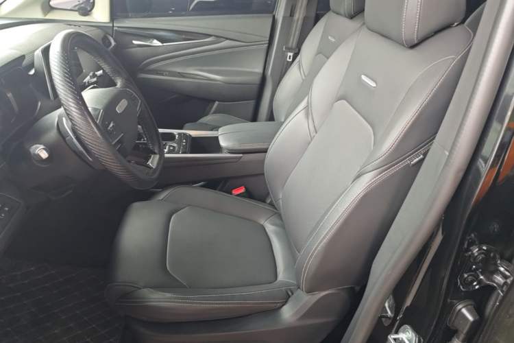 Used SAIC MAXUS G50 2023 PLUS 1.5T Happiness-Recommended Automatic Start Edition Left Front Seat