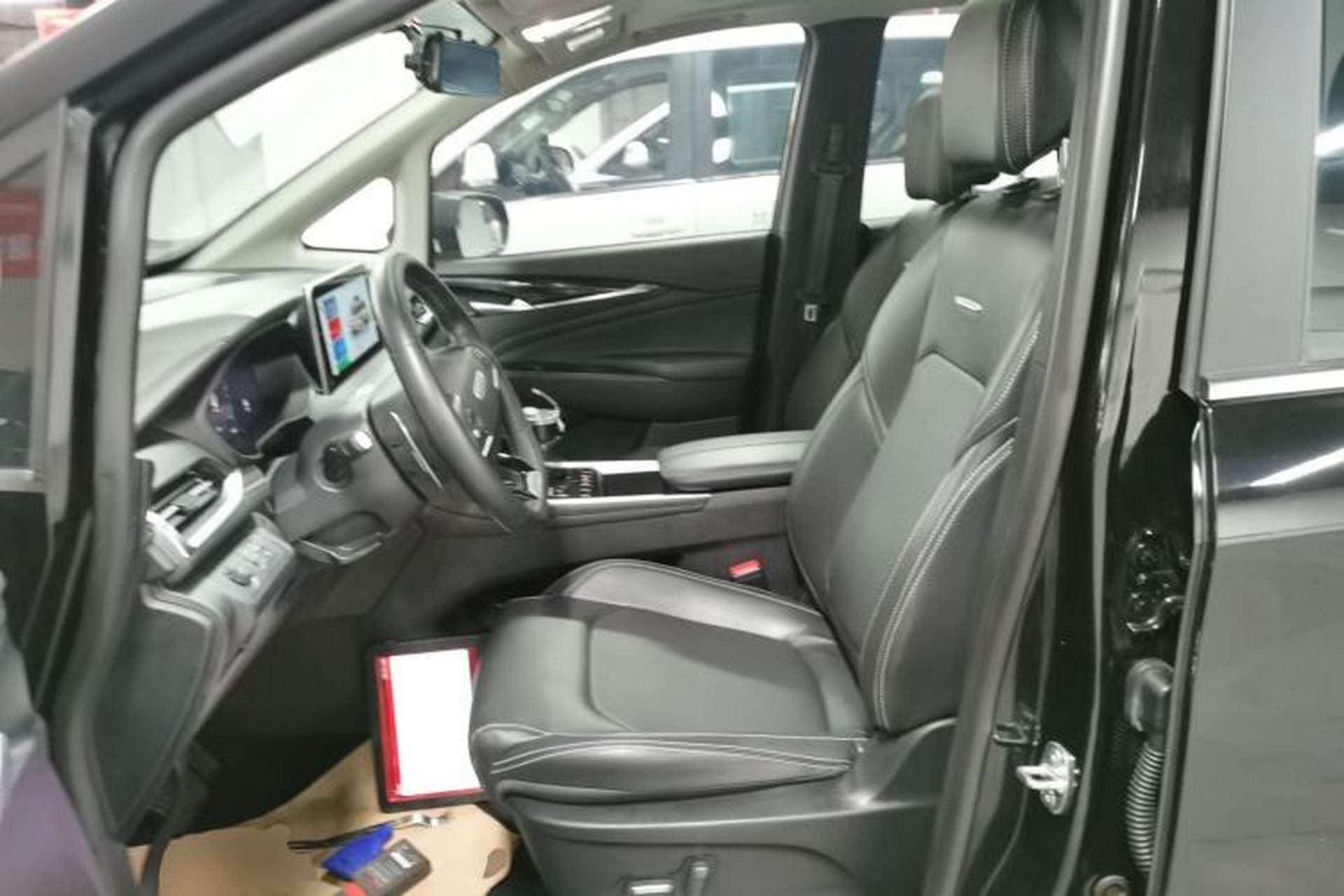 Used SAIC MAXUS G50 2023 PLUS 1.5T Happiness-Recommended Automatic Cruise Version Left Front Seat