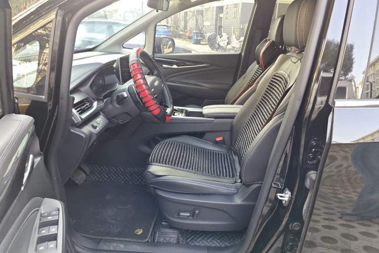 Used SAIC MAXUS G50 2023 PLUS 1.5T Automatic Escort Edition Left Front Seat