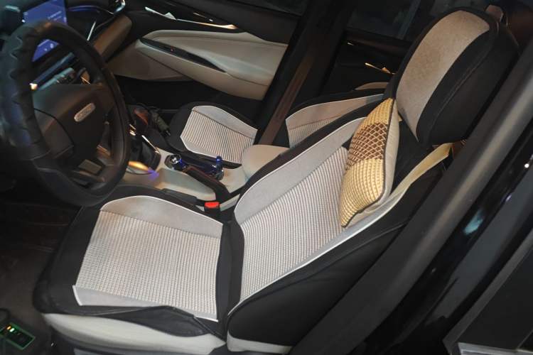 Used SAIC MAXUS G50 2023 1.5T Manual Comfort A Left Front Seat
