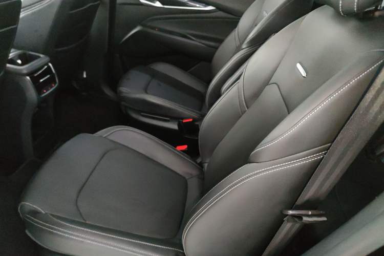 Used SAIC MAXUS G50 2023 PLUS 1.5T Automatic Cruise Version Left Rear Seat