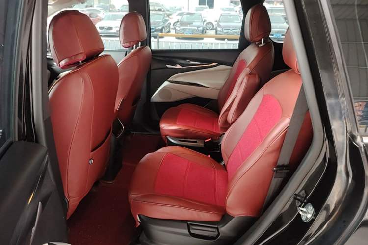 Used SAIC MAXUS G50 2023 1.5T Manual Comfort A Left Rear Seat