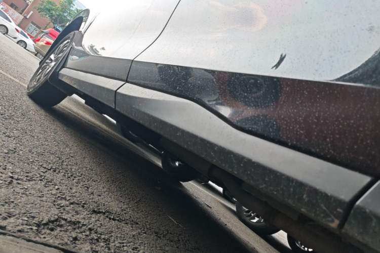 Used SAIC MAXUS G50 2023 PLUS 1.5T Happiness-Recommended Automatic Start Edition Left Side Sill