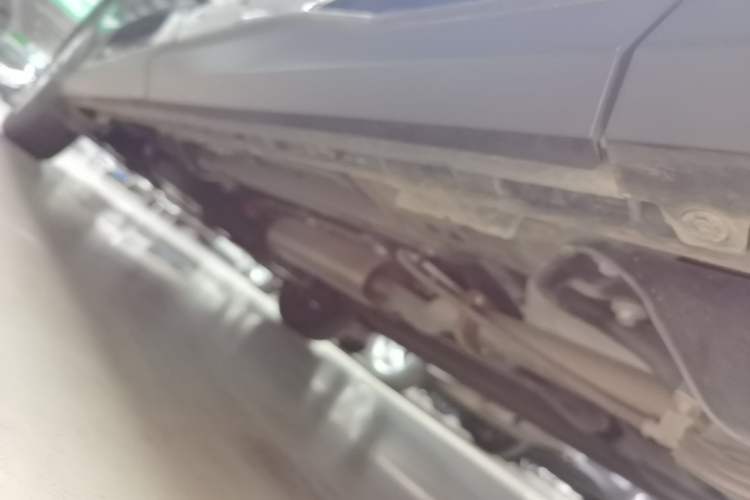 Used SAIC MAXUS G50 2023 1.5T Manual Comfort A Left Side Sill