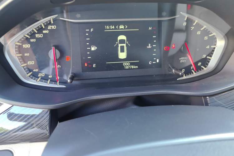 Used SAIC MAXUS G50 2023 1.5T Manual Comfort A Odometer Close Up