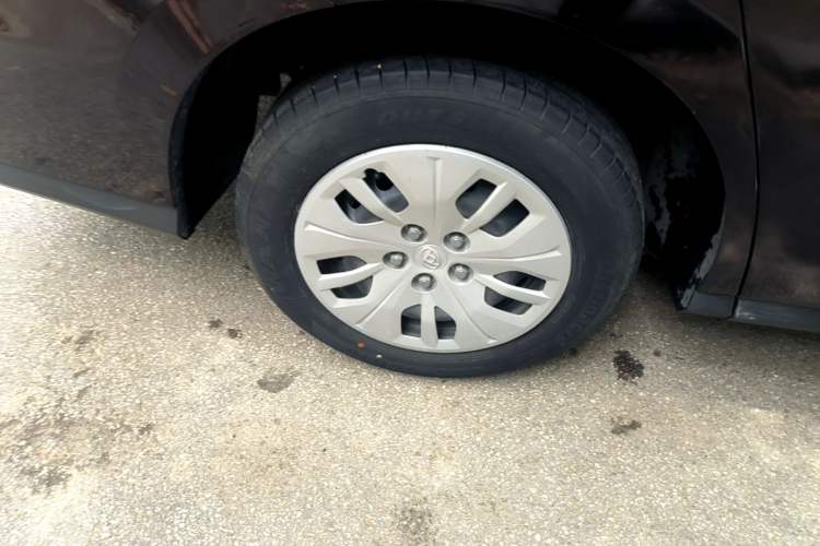 Used SAIC MAXUS G50 2023 1.5T Manual Comfort A Right Rear Wheel Hub