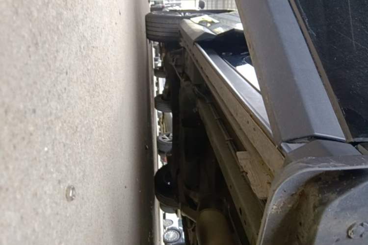 Used SAIC MAXUS G50 2023 1.5T Manual Comfort B Trim Right Side Sill
