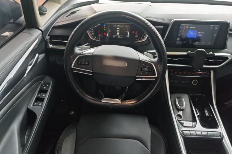 Used SAIC MAXUS G50 2023 PLUS 1.5T Happiness-Recommended Automatic Start Edition Steering Wheel