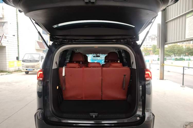 Used SAIC MAXUS G50 2023 1.5T Manual Comfort A Trunk
