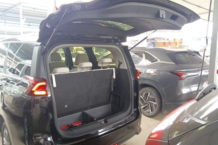 Used SAIC MAXUS G50 2023 1.5T Manual Comfort B Trim Trunk