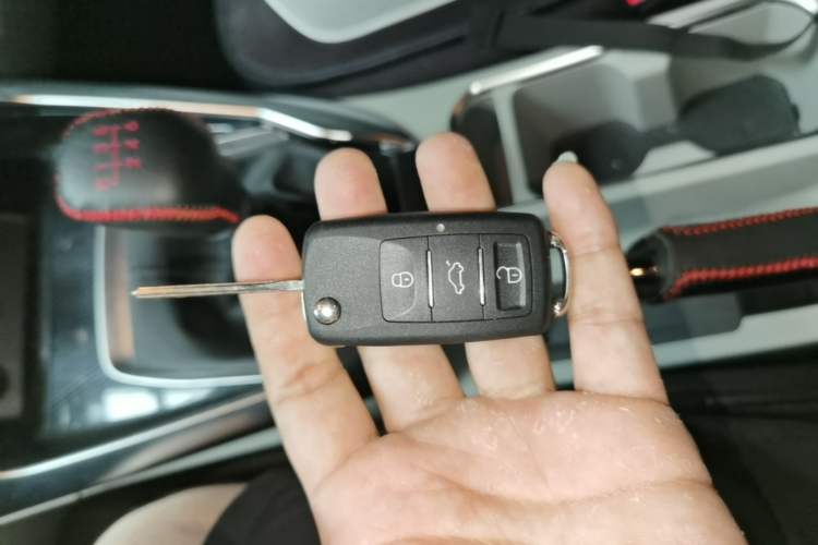 Used SAIC MAXUS G50 2023 1.5T Manual Comfort A Vehicle Key