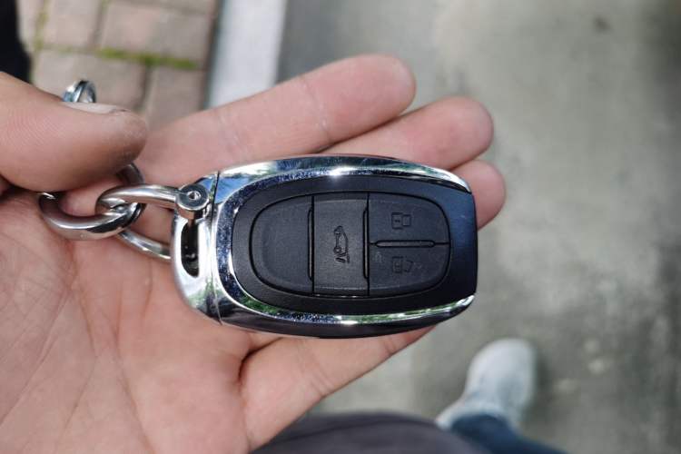 Used SAIC MAXUS G50 2023 PLUS 1.5T Happiness-Recommended Automatic Cruise Version Vehicle Key
