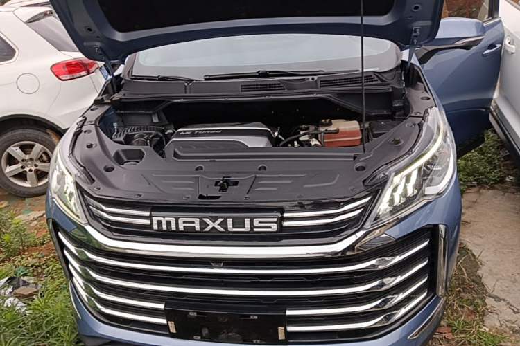 Used SAIC MAXUS G50 2023 PLUS 1.5T Automatic Cruise Version Engine Bay