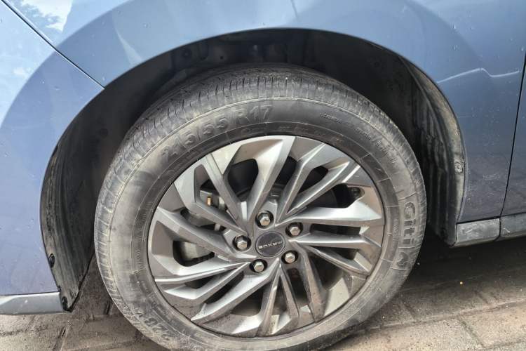 Used SAIC MAXUS G50 2023 PLUS 1.5T Happiness-Recommended Automatic Escort Edition Exterior 4