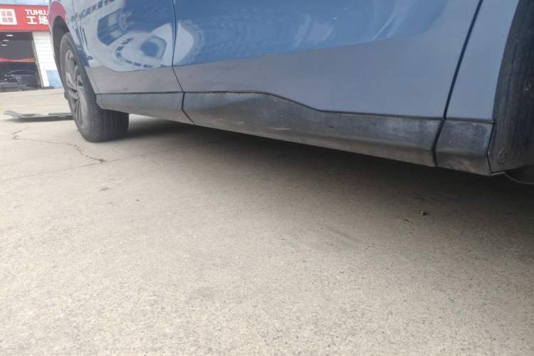 Used SAIC MAXUS G50 2023 PLUS 1.5T Happiness-Recommended Automatic Cruise Version Left Side Sill