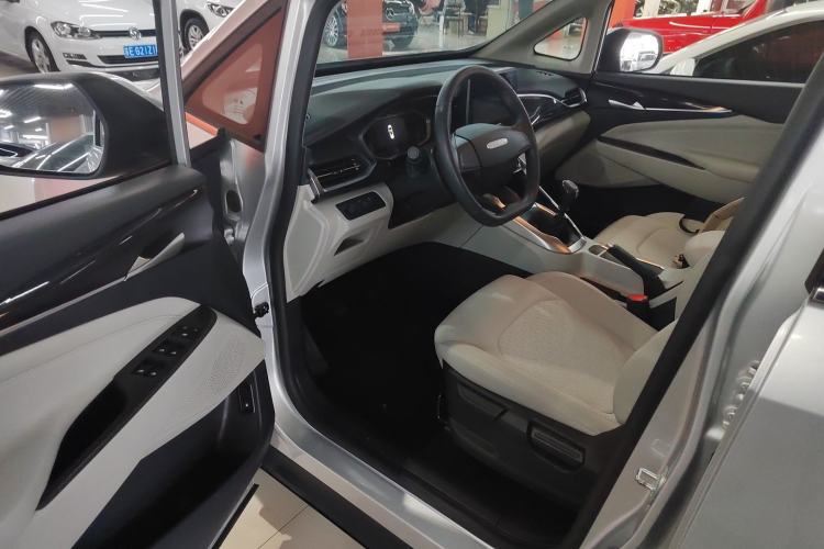 Used SAIC MAXUS G50 2023 1.5T Manual Comfort A Driver Seat