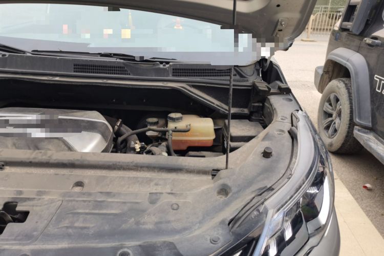Used SAIC MAXUS G50 2023 PLUS 1.5T Happiness-Recommended Automatic Escort Edition Engine Bay Left