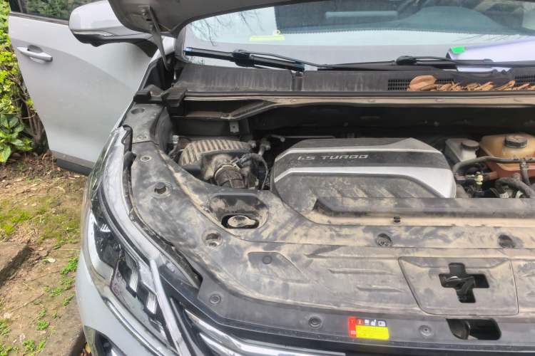 Used SAIC MAXUS G50 2023 PLUS 1.5T Automatic Custom Entry-Level Model Engine Bay Right