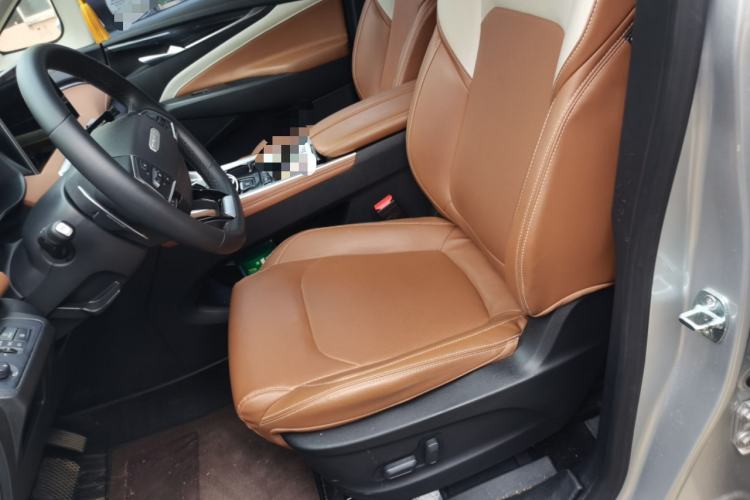 Used SAIC MAXUS G50 2023 PLUS 1.5T Happiness-Recommended Automatic Escort Edition Left Front Seat