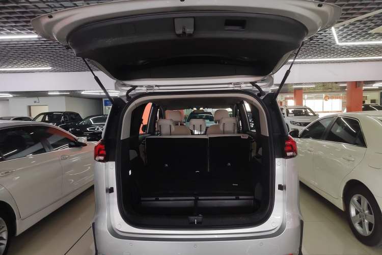 Used SAIC MAXUS G50 2023 1.5T Manual Comfort A Trunk