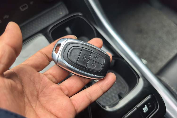 Used SAIC MAXUS G50 2023 PLUS 1.5T Automatic Custom Entry-Level Model Vehicle Key