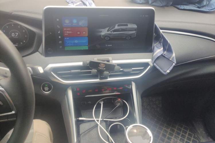 Used SAIC MAXUS G50 2023 PLUS 1.5T Happiness-Recommended Automatic Start Edition Audio And AC Panel