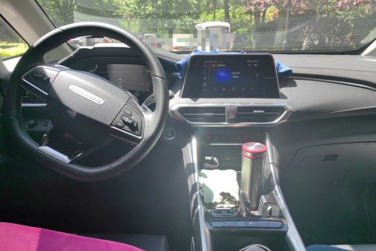 Used SAIC MAXUS G50 2023 PLUS 1.5T Happiness-Recommended Automatic Start Edition Center Console