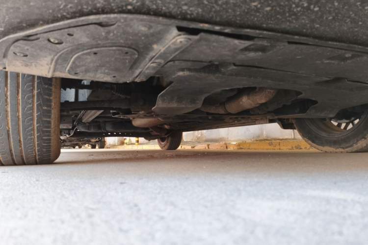 Used SAIC MAXUS G50 2023 1.5T Manual Comfort A Chassis Front Right