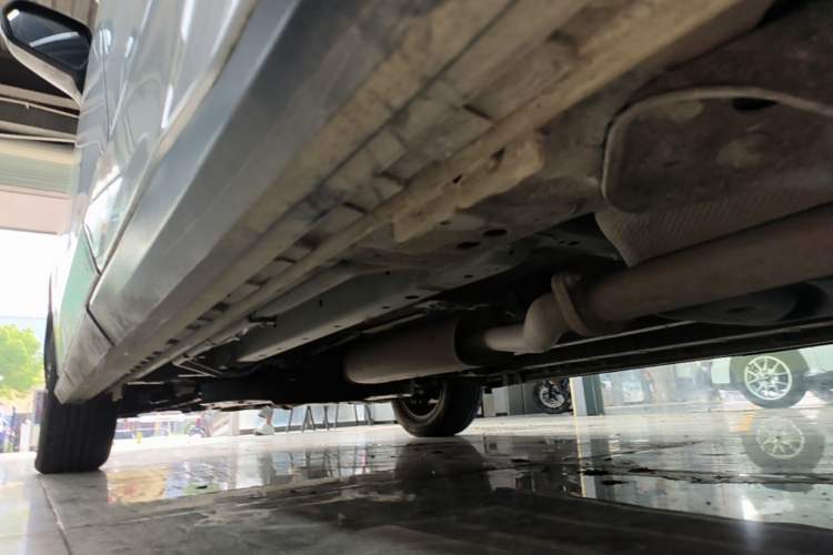 Used SAIC MAXUS G50 2023 PLUS 1.5T Happiness-Recommended Automatic Start Edition Chassis Rear Left