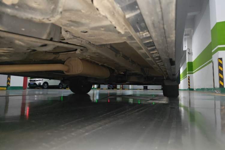Used SAIC MAXUS G50 2023 1.5T Manual Comfort B Trim Chassis Rear Right