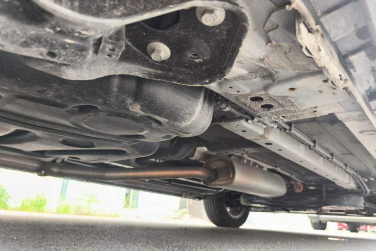 Used SAIC MAXUS G50 2023 PLUS 1.5T Happiness-Recommended Automatic Start Edition Chassis Rear Right