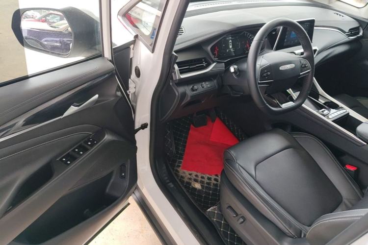 Used SAIC MAXUS G50 2023 PLUS 1.5T Happiness-Recommended Automatic Start Edition Driver Seat