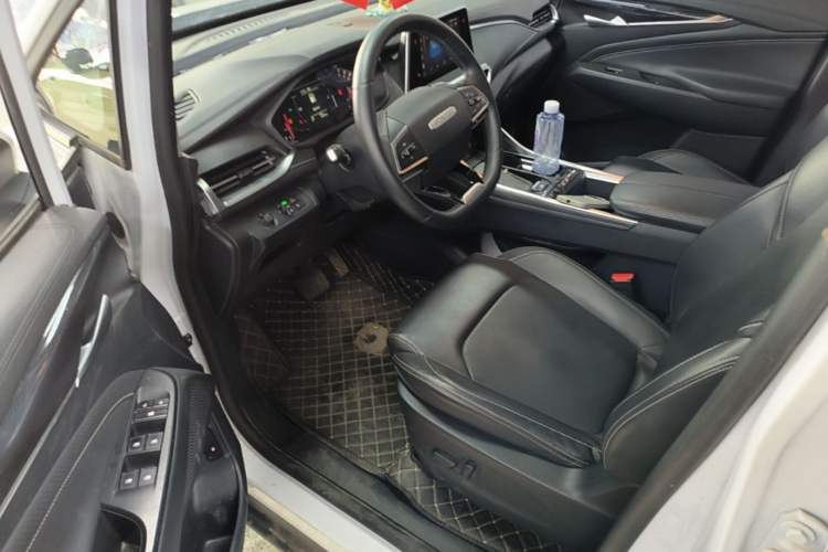 Used SAIC MAXUS G50 2023 PLUS 1.5T Happiness-Recommended Automatic Start Edition Driver Seat